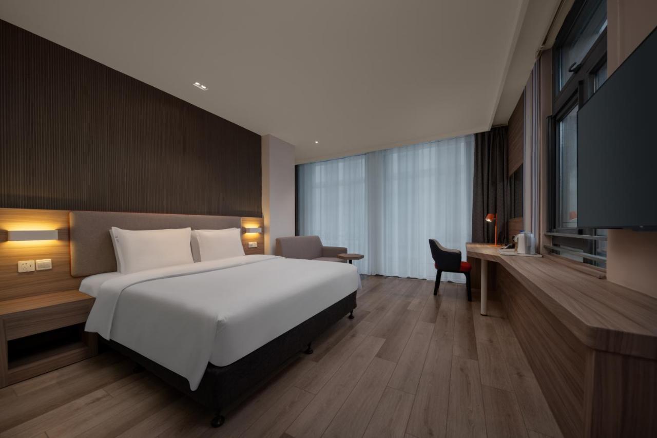 Holiday Inn Express Shanghai Pujiang By Ihg ภายนอก รูปภาพ