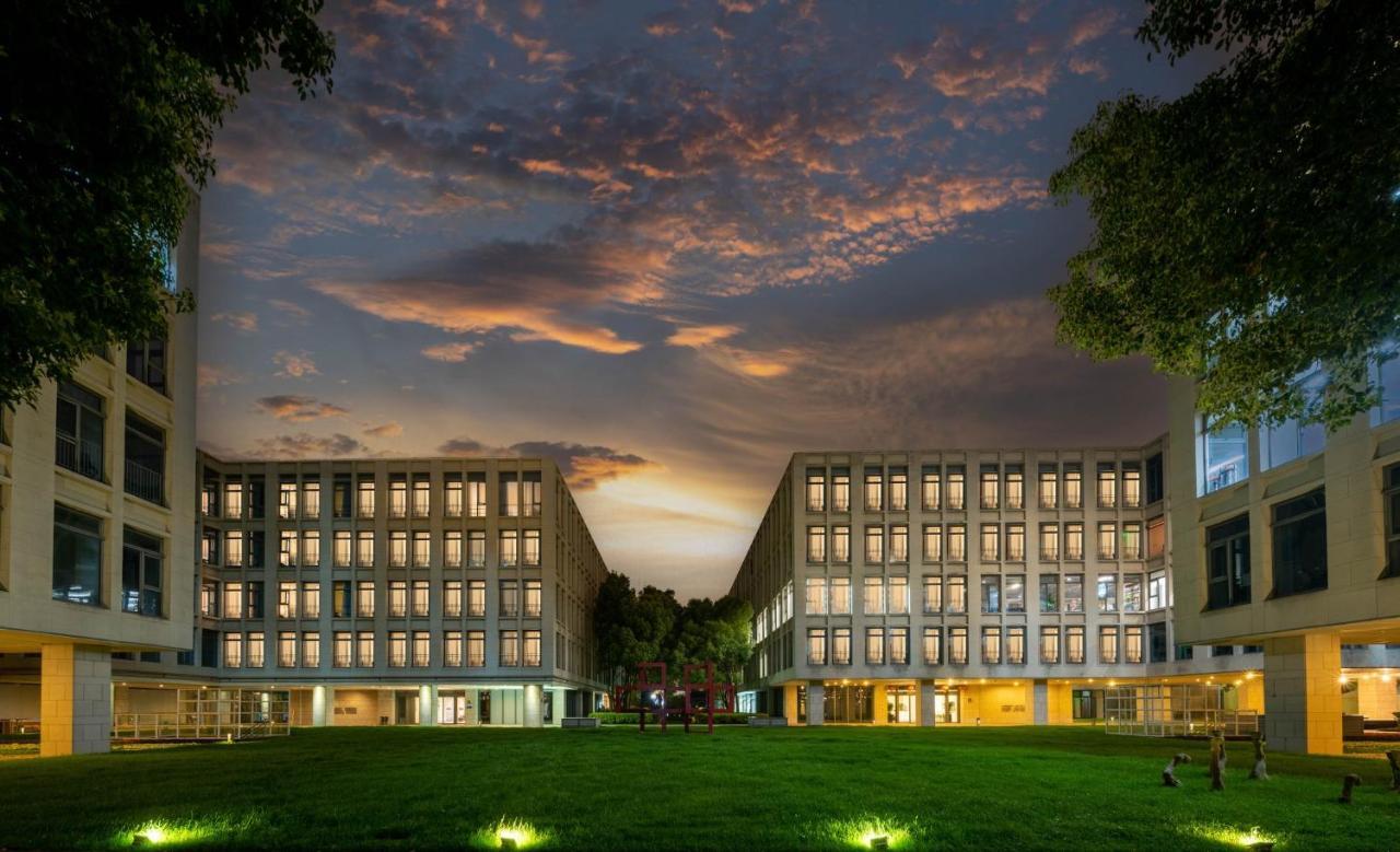 Holiday Inn Express Shanghai Pujiang By Ihg ภายนอก รูปภาพ