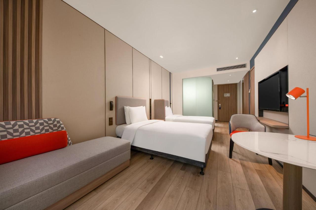 Holiday Inn Express Shanghai Pujiang By Ihg ภายนอก รูปภาพ