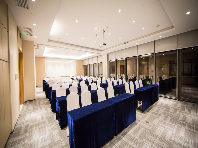 Holiday Inn Express Shanghai Pujiang By Ihg ภายนอก รูปภาพ